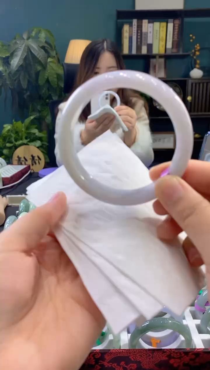 【闪购商品】翡翠手镯未镶嵌25968