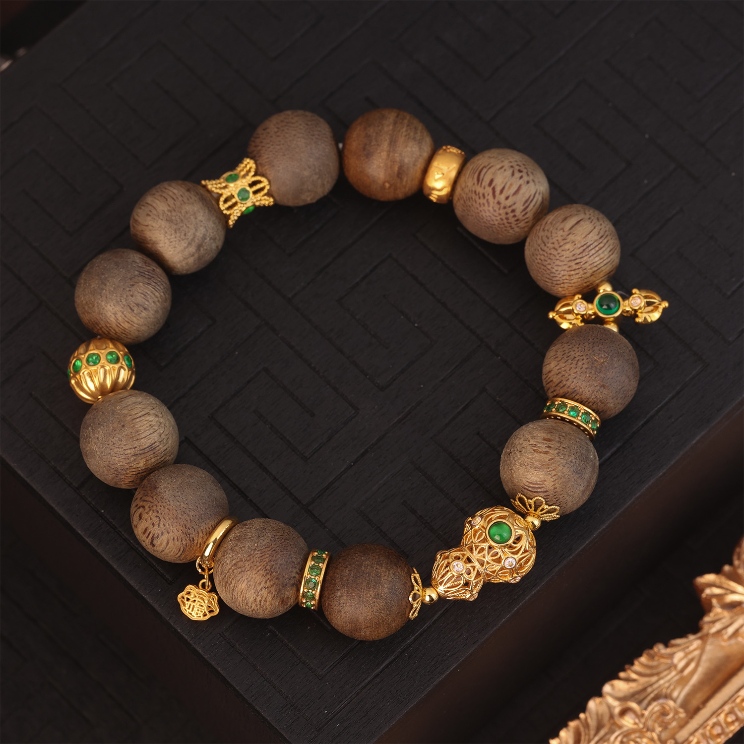 【来福原创】18k金豪镶缅A翡葫芦杵杵格桑花六字真言14mm沉香手串