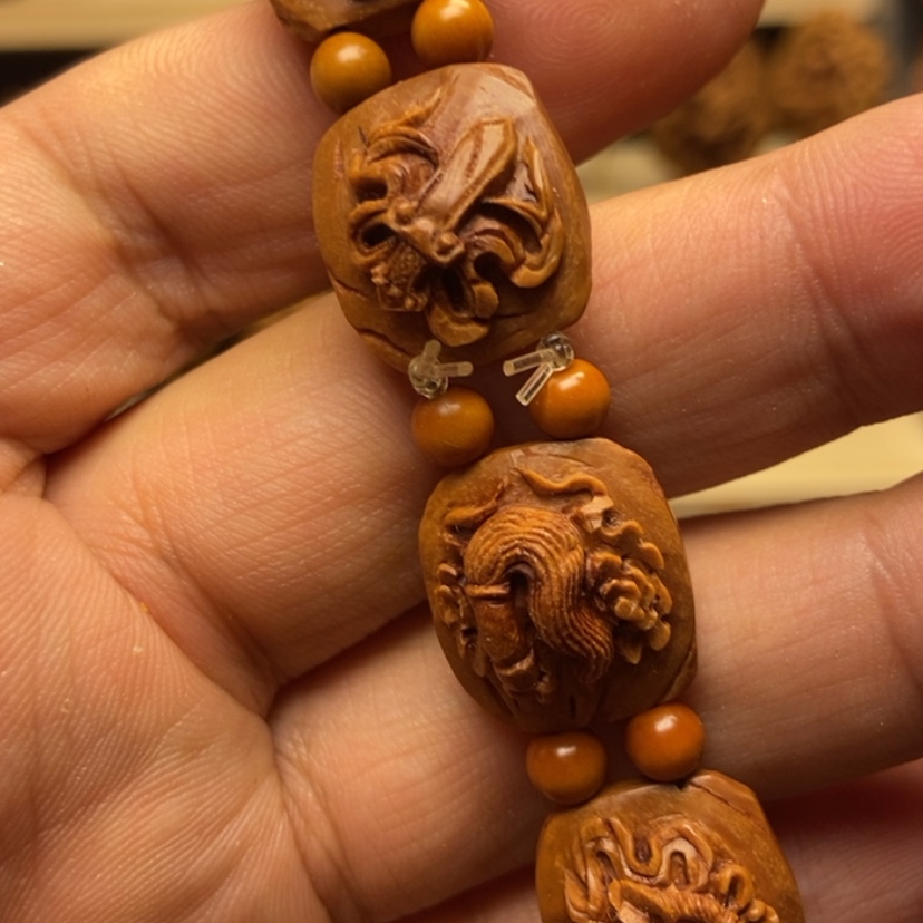 【闪购商品】邱*苼手工暗八仙