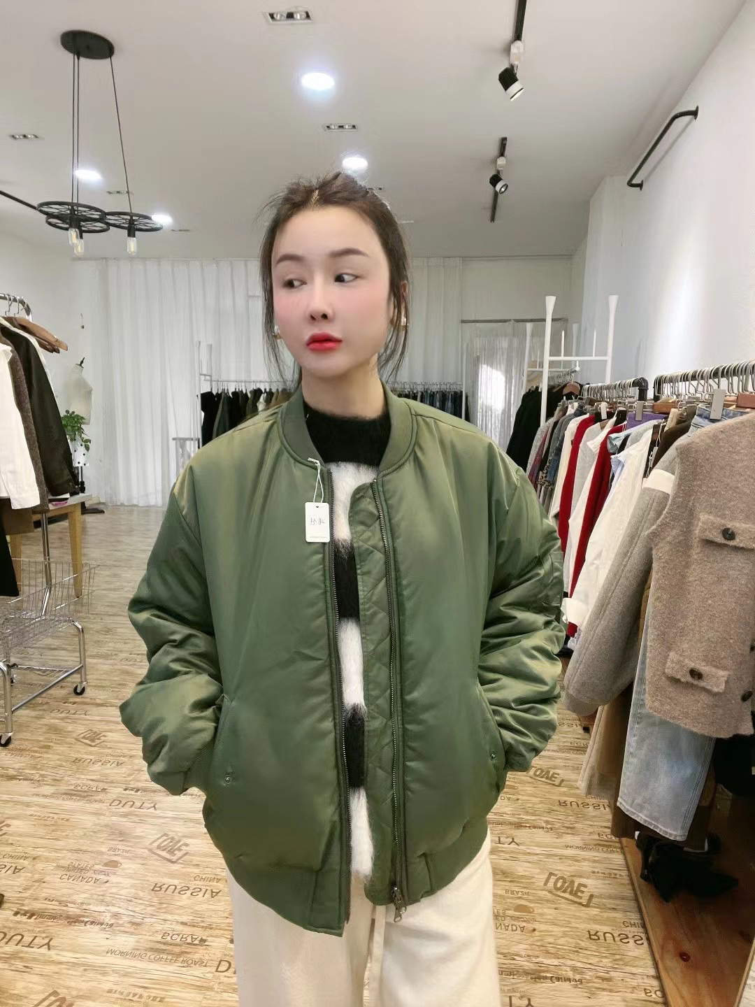 棒球服棉服绿色休闲裤奥