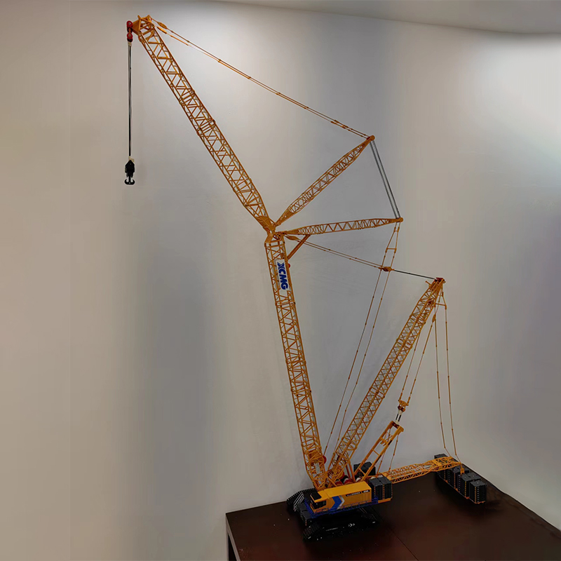 XCMG/徐工集团XLC30000履带起重机模型 1:50大吨位合金履带吊模型