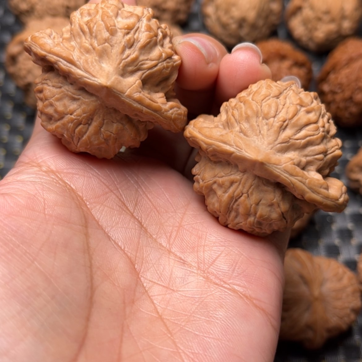 【闪购商品】文玩核桃吊坠6**影