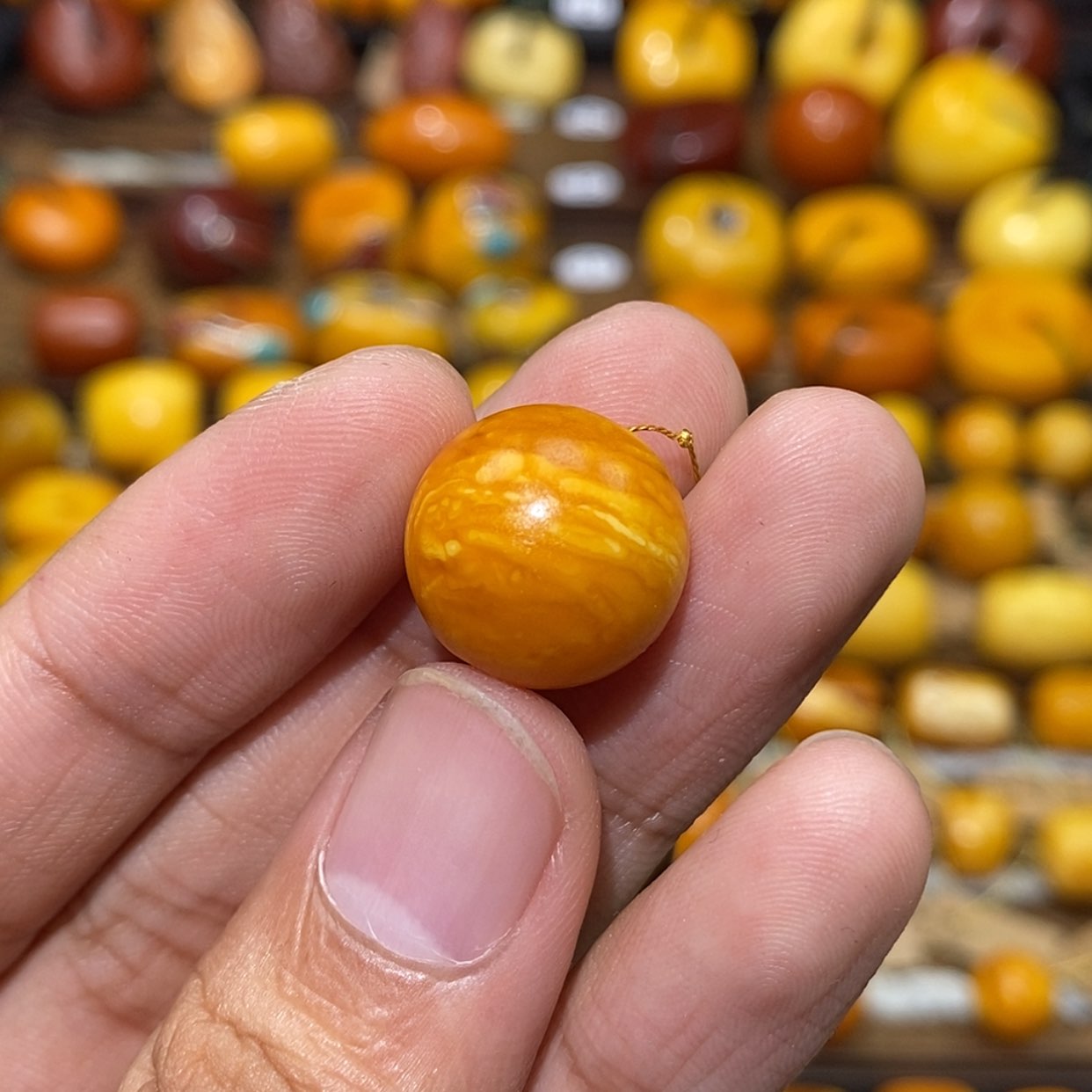 【闪购商品】蜜蜡裸石未镶嵌S***z