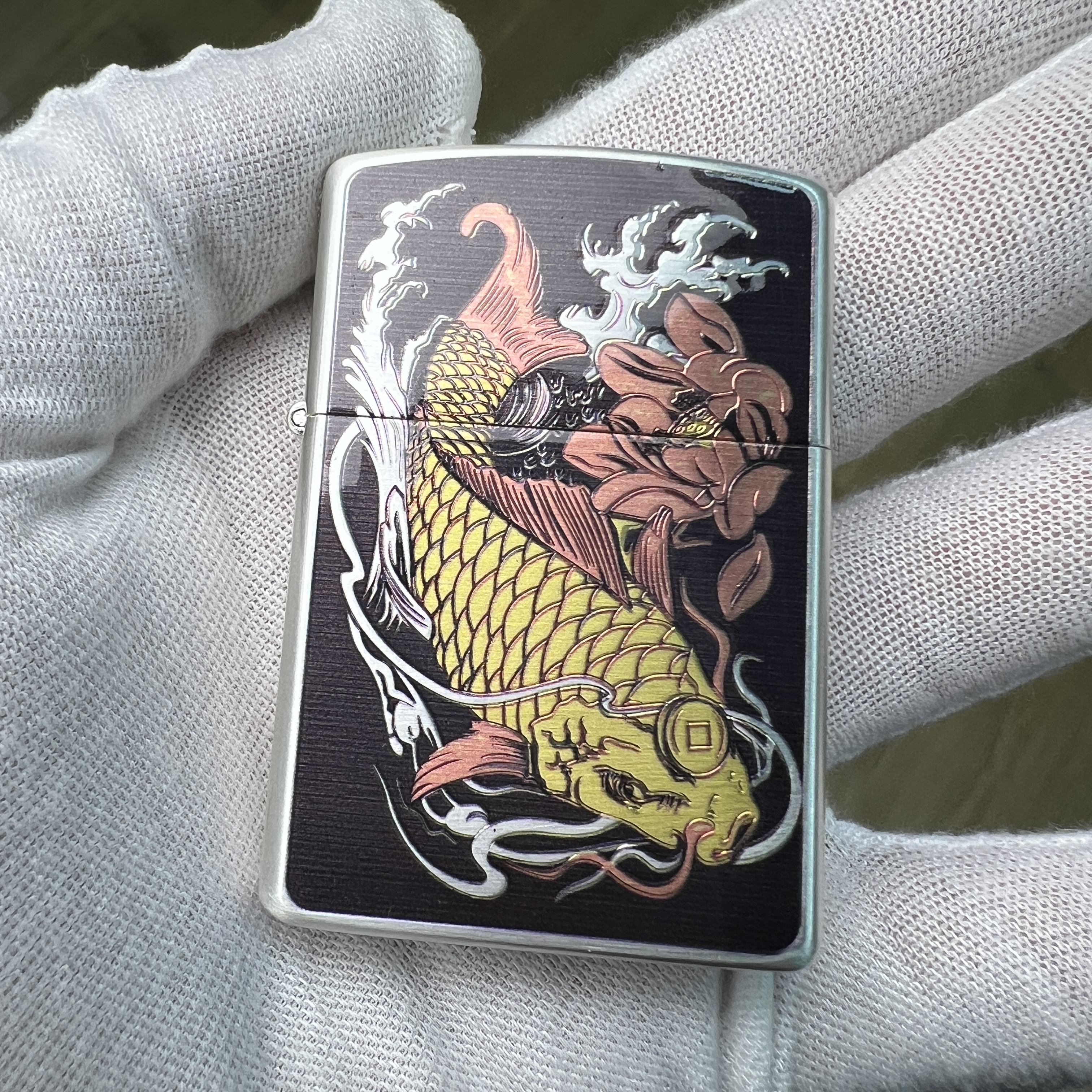 ZORRO佐罗煤油打火机男士二代包银荷花锦鲤定位珠机芯精雕创意