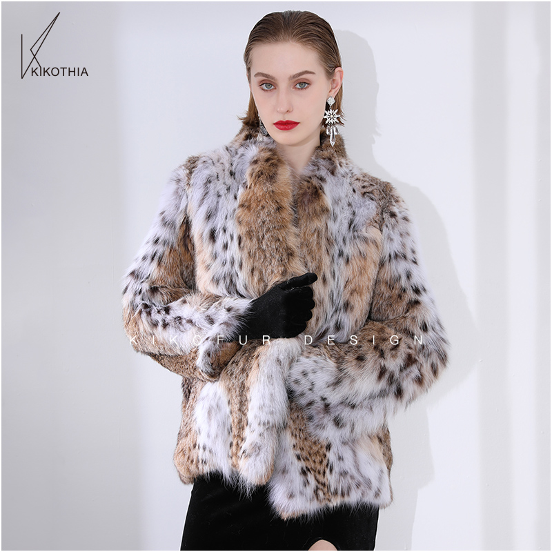 KIKOTHIA咔姐女装 摩登女郎 优雅浴袍领天半白外套