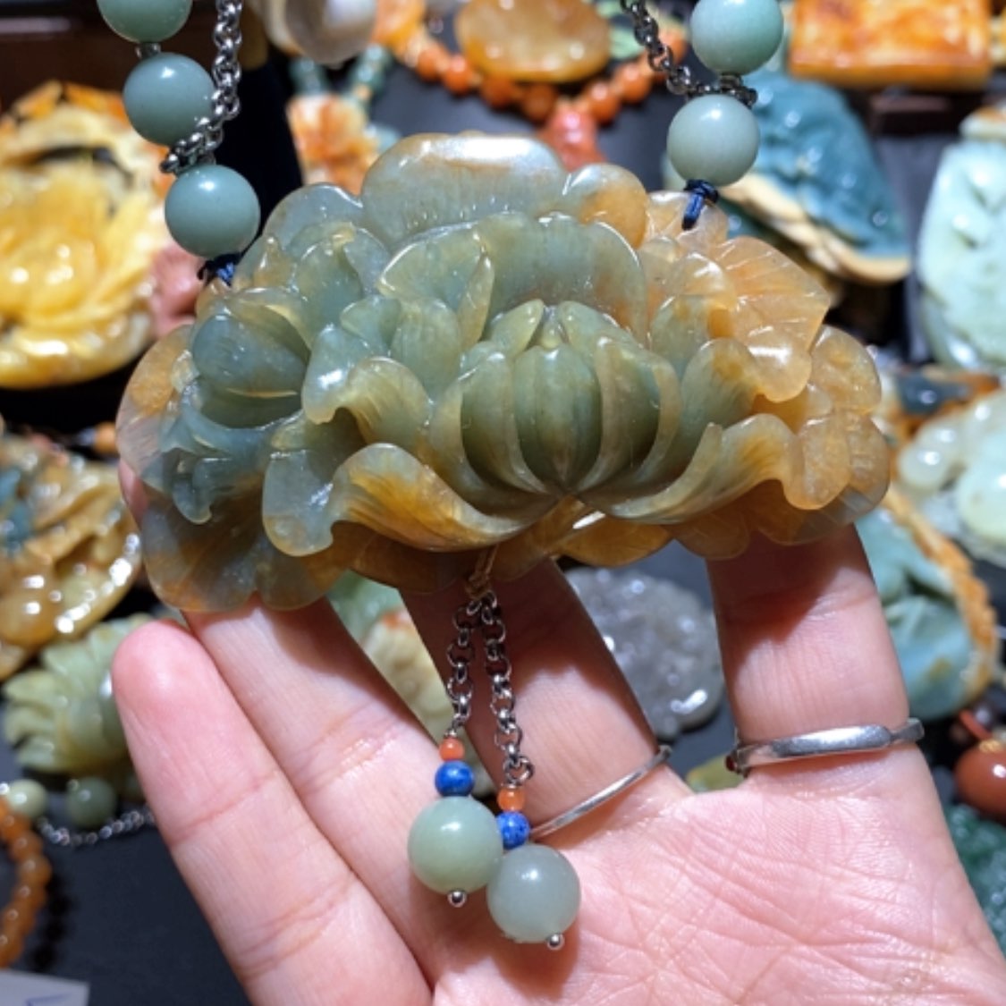 【闪购商品】蛇纹石玉颈饰合金
