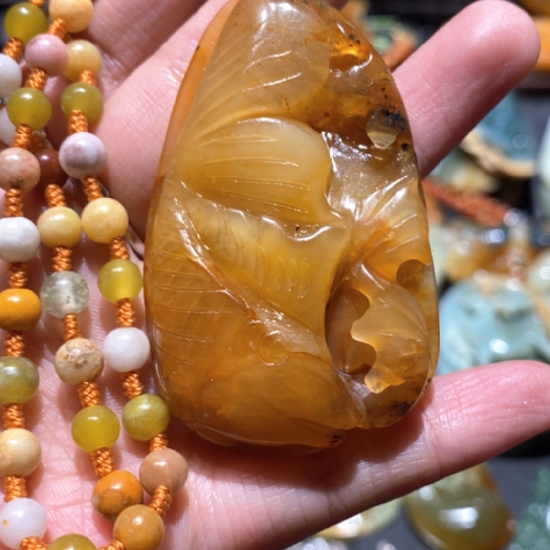 【闪购商品】蛇纹石玉颈饰合金