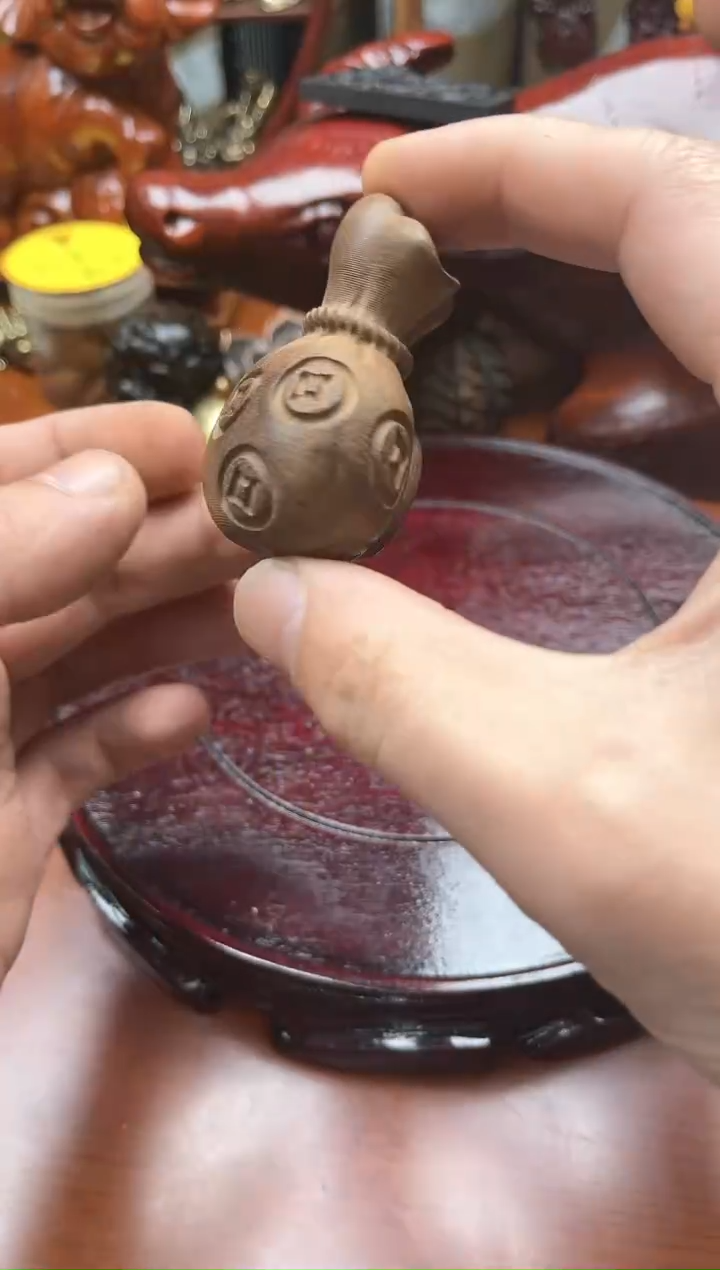 【闪购商品】沉香木手把件袋