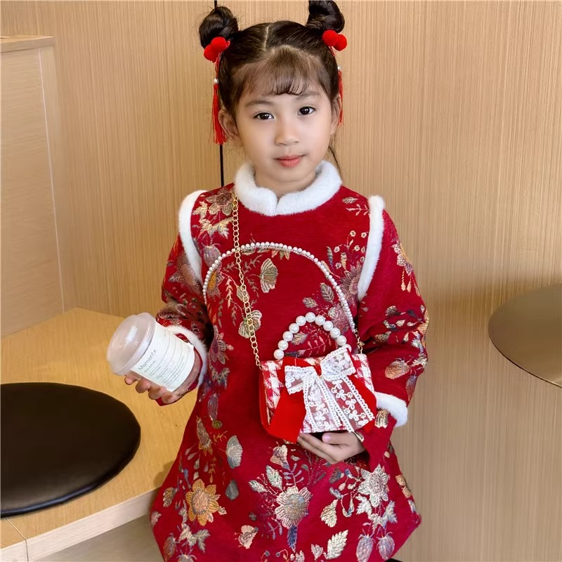 幼儿园过年包包红色喜庆可爱小香风女童包包斜挎迷你时尚手拎包潮