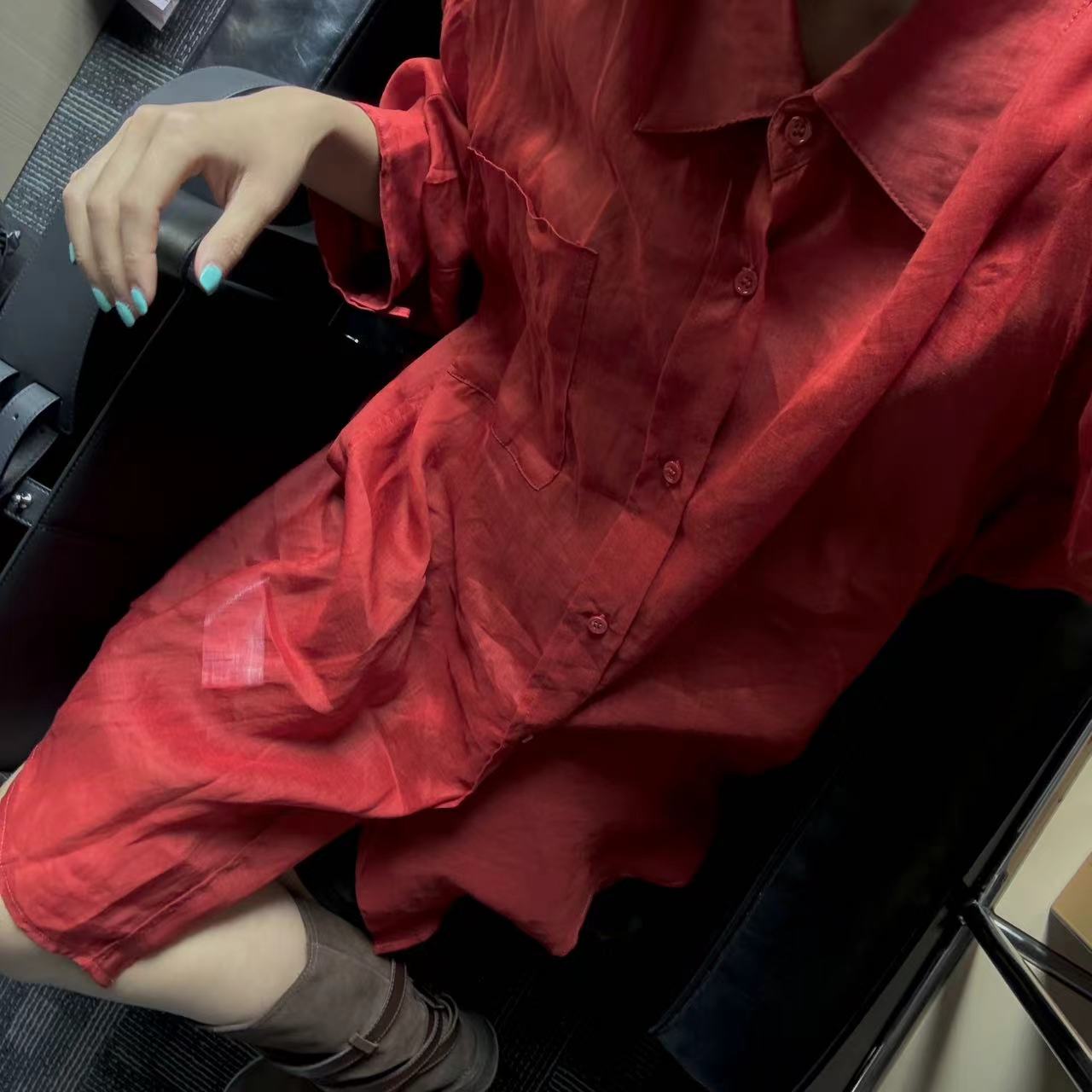 WENEN JI｜红色亚麻衬衣