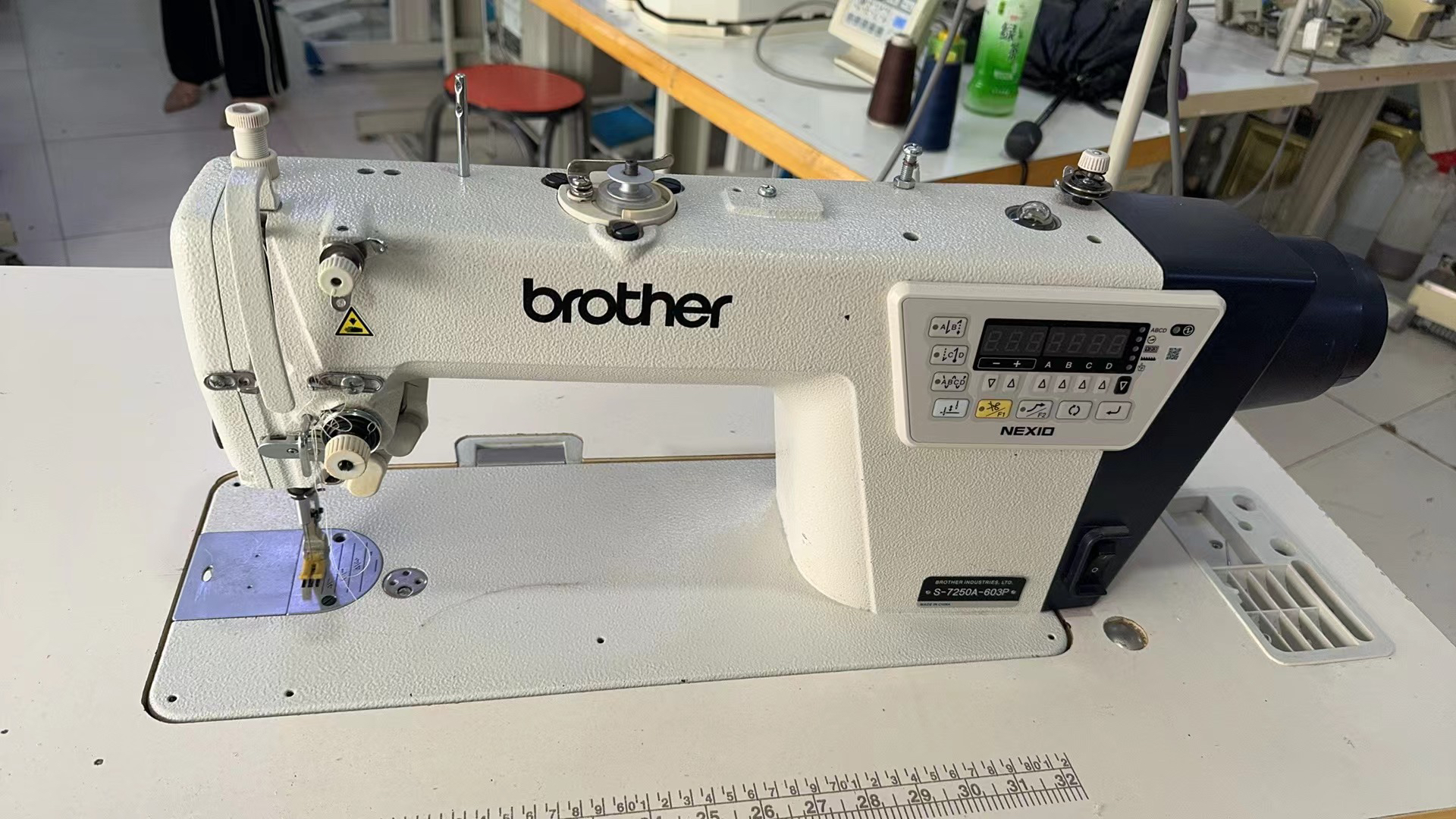 兄弟7250电脑平缝机