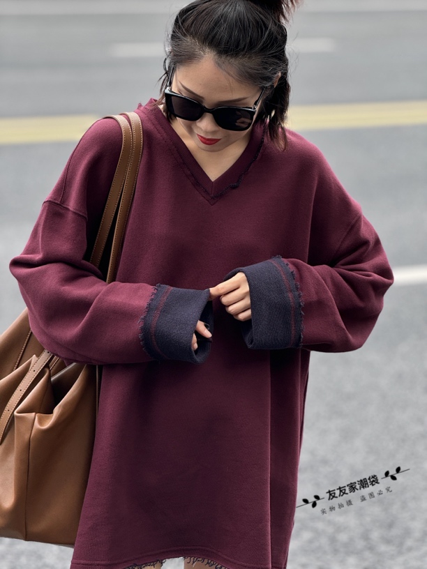 【友友家】双11平新品替好物好洋气的v领宽松卫衣高级秋季长袖百搭