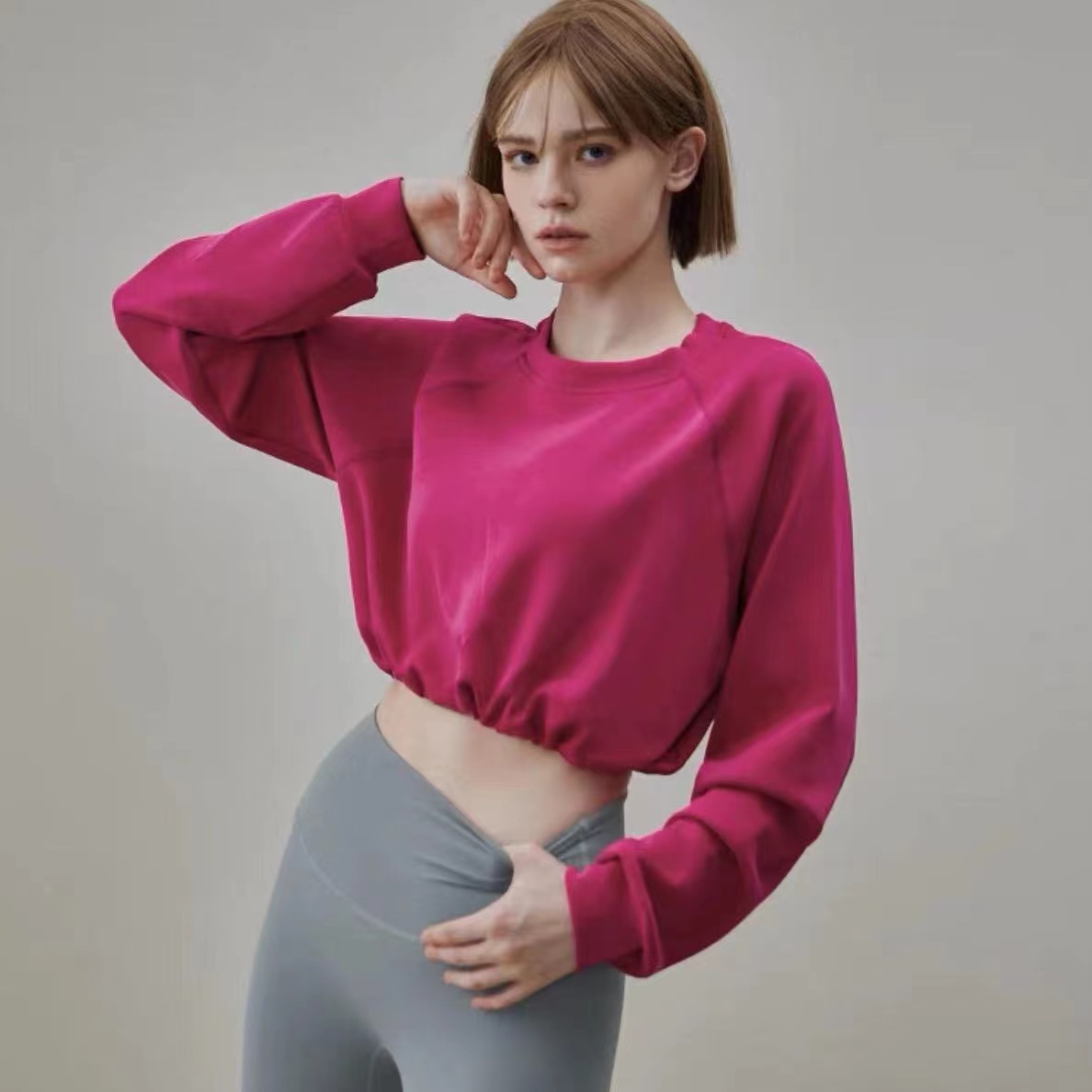 【雪梨】瑜伽长袖女秋冬宽松运动卫衣短款普拉提专业训练健身衣宽松