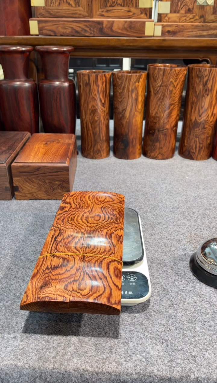 【闪购商品】木头根雕镇尺