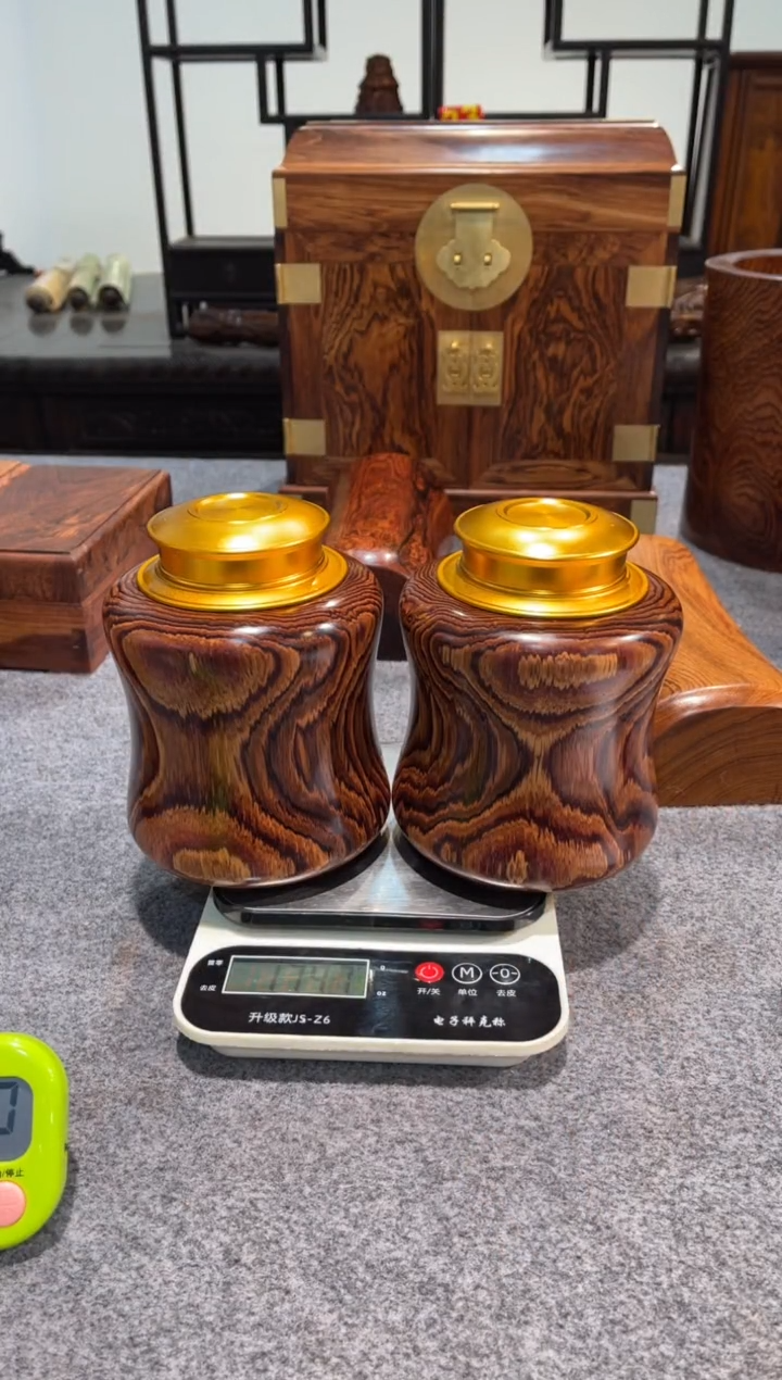 【闪购商品】木头根雕茶叶罐