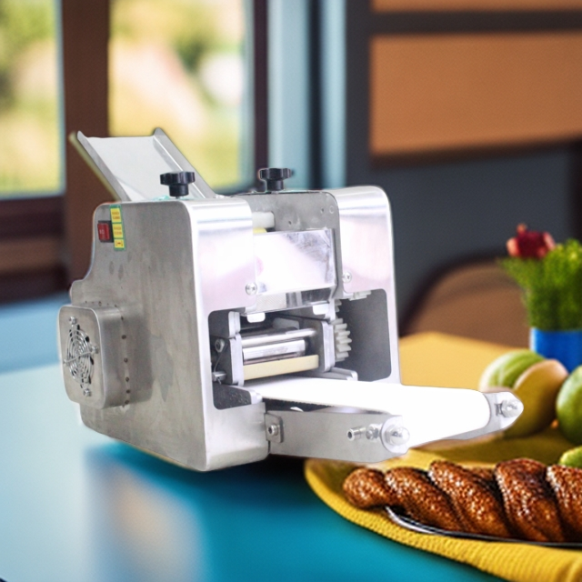 百业牌小型仿手工饺子皮馄饨皮机台式可调便利