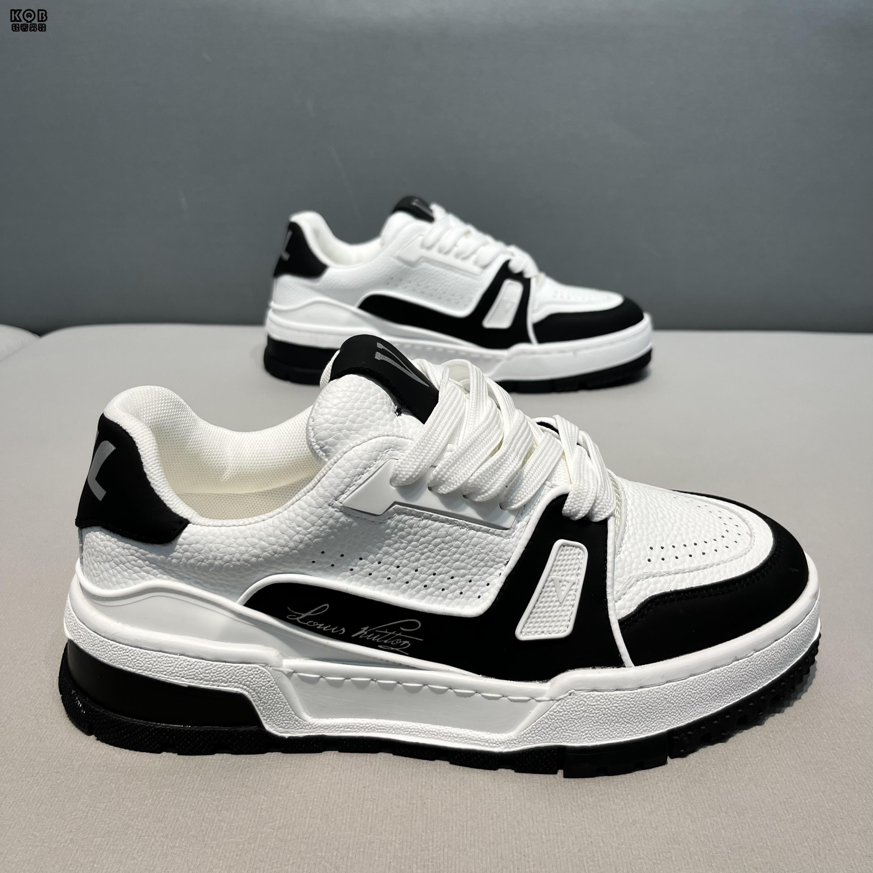 潮流时尚男鞋百搭皮面纯色复古透气板鞋男低帮增高厚底防滑休闲鞋