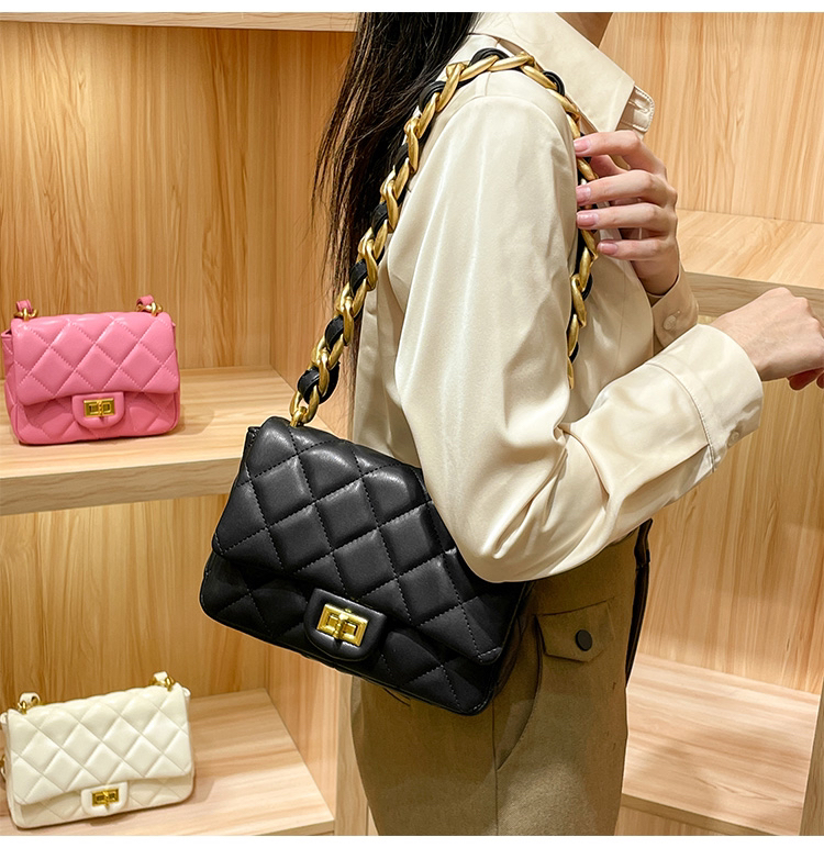 小香风包包2025年2025新款女包斜挎单肩手提小方包腋下包真皮女款