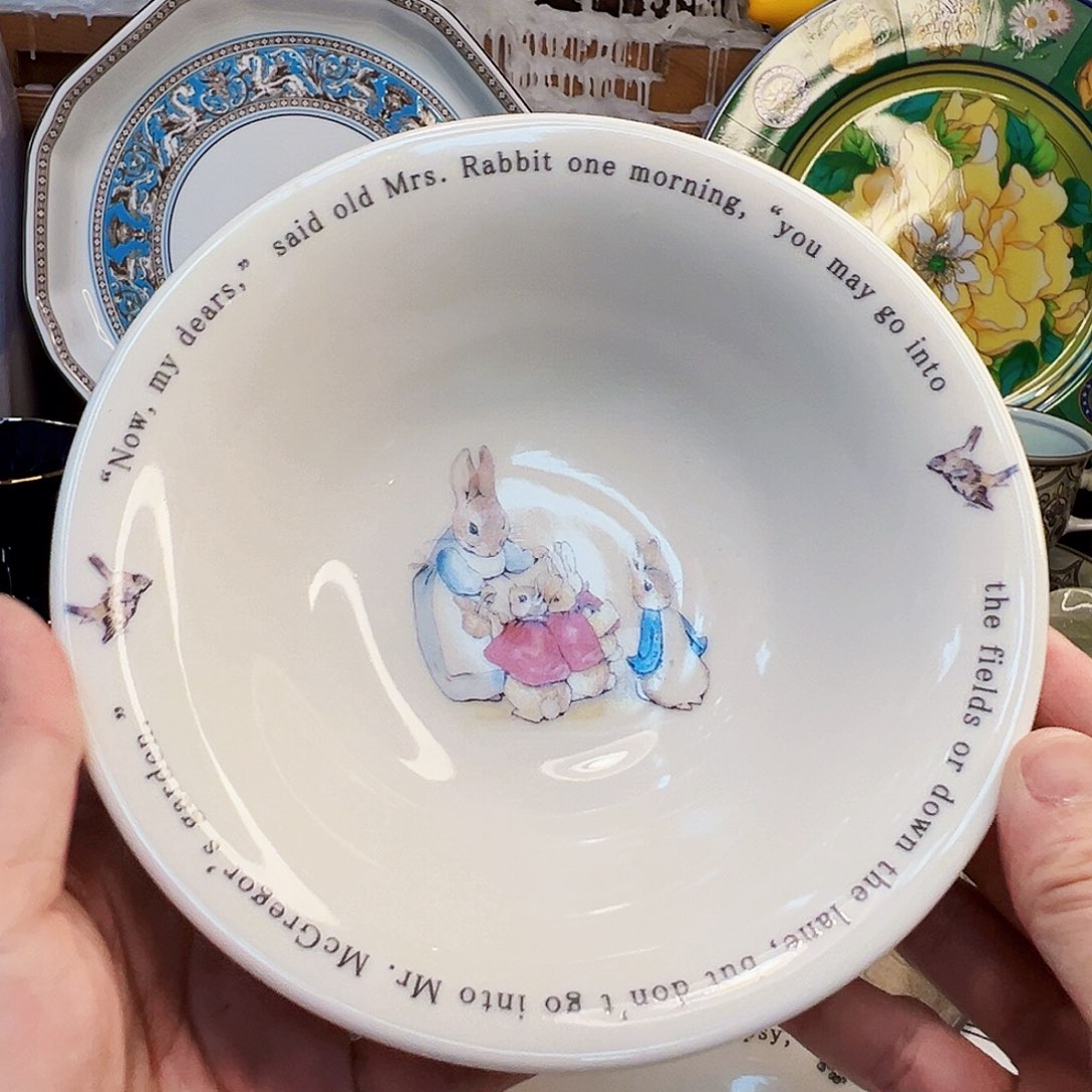 咖啡杯是真的大爱笑起来真