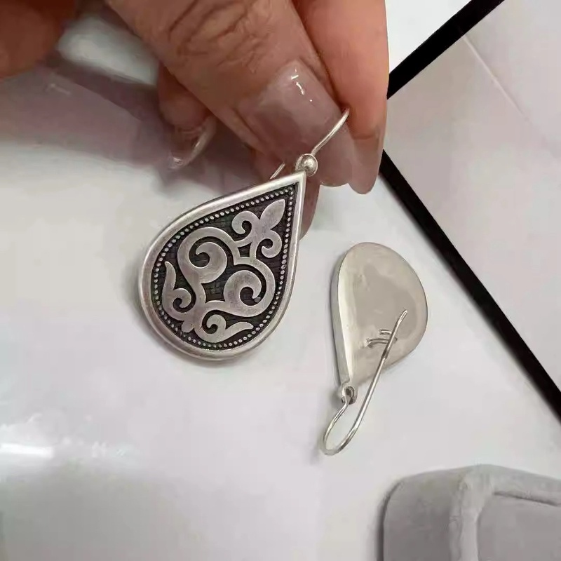 铁合金耳饰 哈萨克民族风耳饰 复古耳环镂空雕花几何花纹耳钩银针