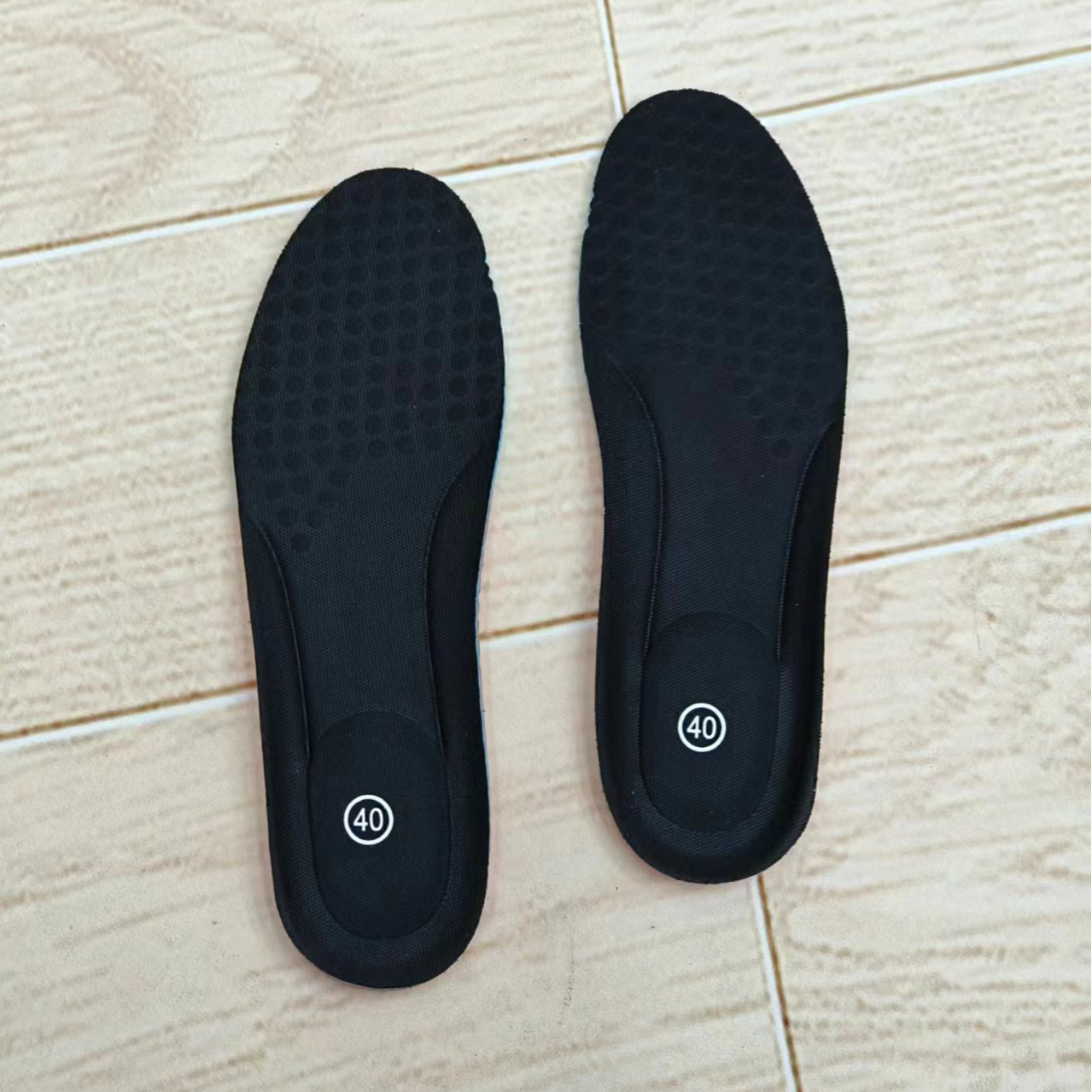 柔软舒适吸汗高弹回弹鞋垫