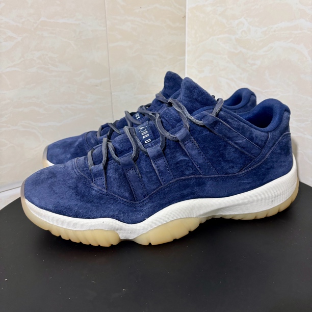 42.5码/aj11 牛仔/正品aj中古球鞋/9新/不带原盒