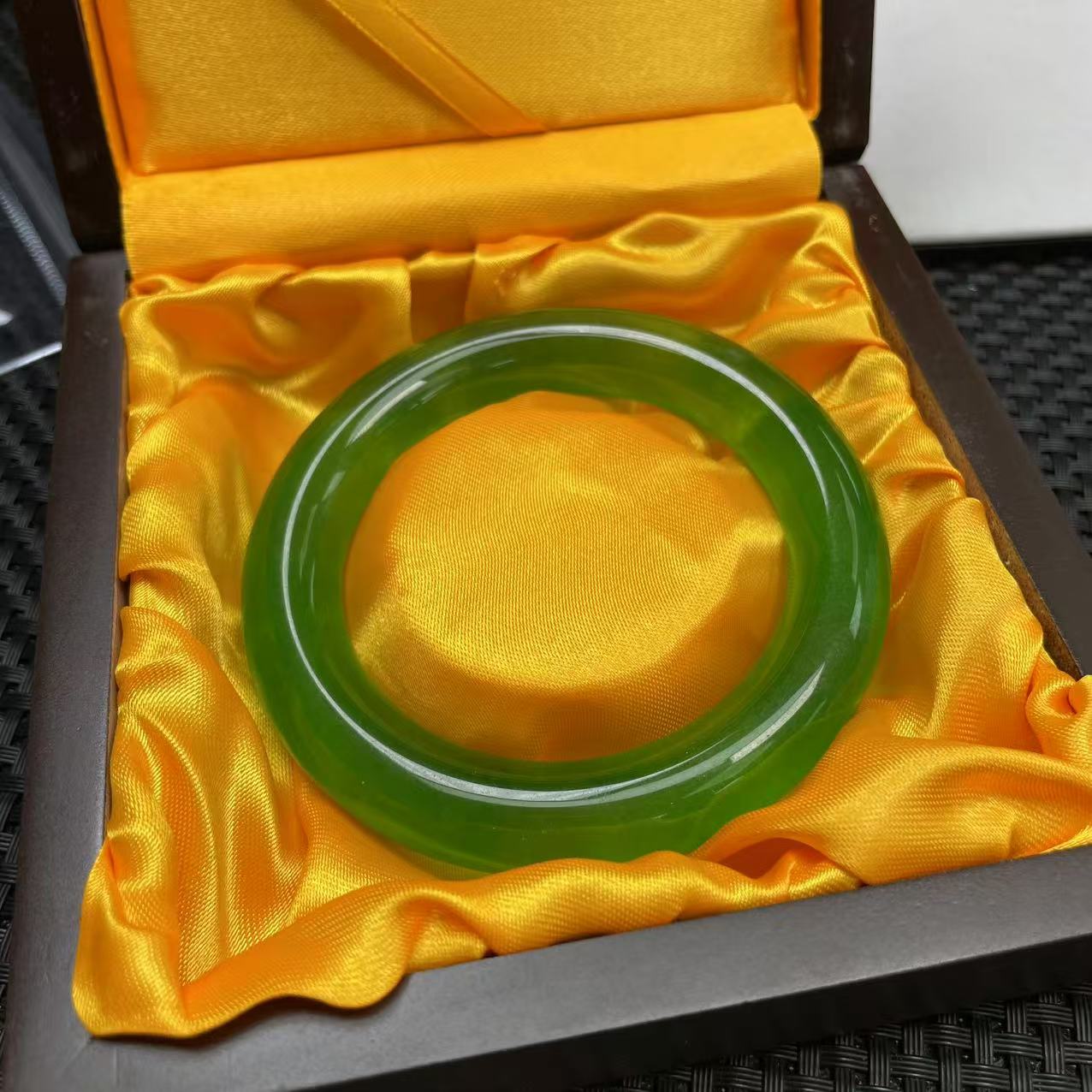 【大喜儿】满绿胖圆时尚精致女士多样性发一个奇石