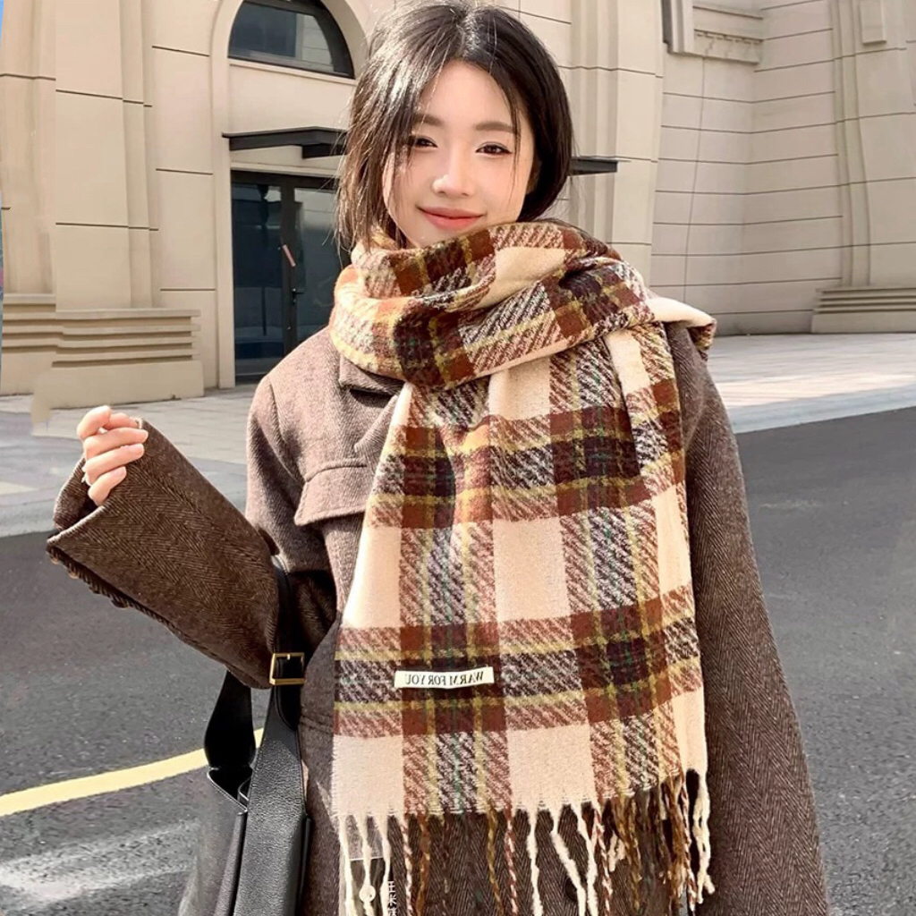 日系复古新款2025格子围巾女秋冬季高级感保暖学生百搭围脖美拉德