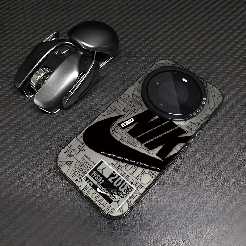 潮牌字母适用华为mate60pro手机壳pura70高级苹果15/14全包边防摔