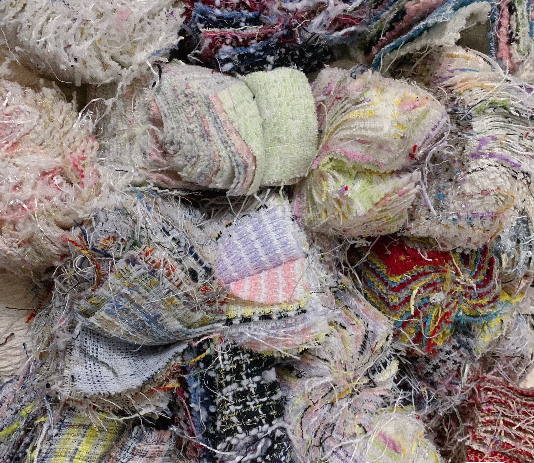 19.9元包邮巴掌布福袋盲盒172片左右