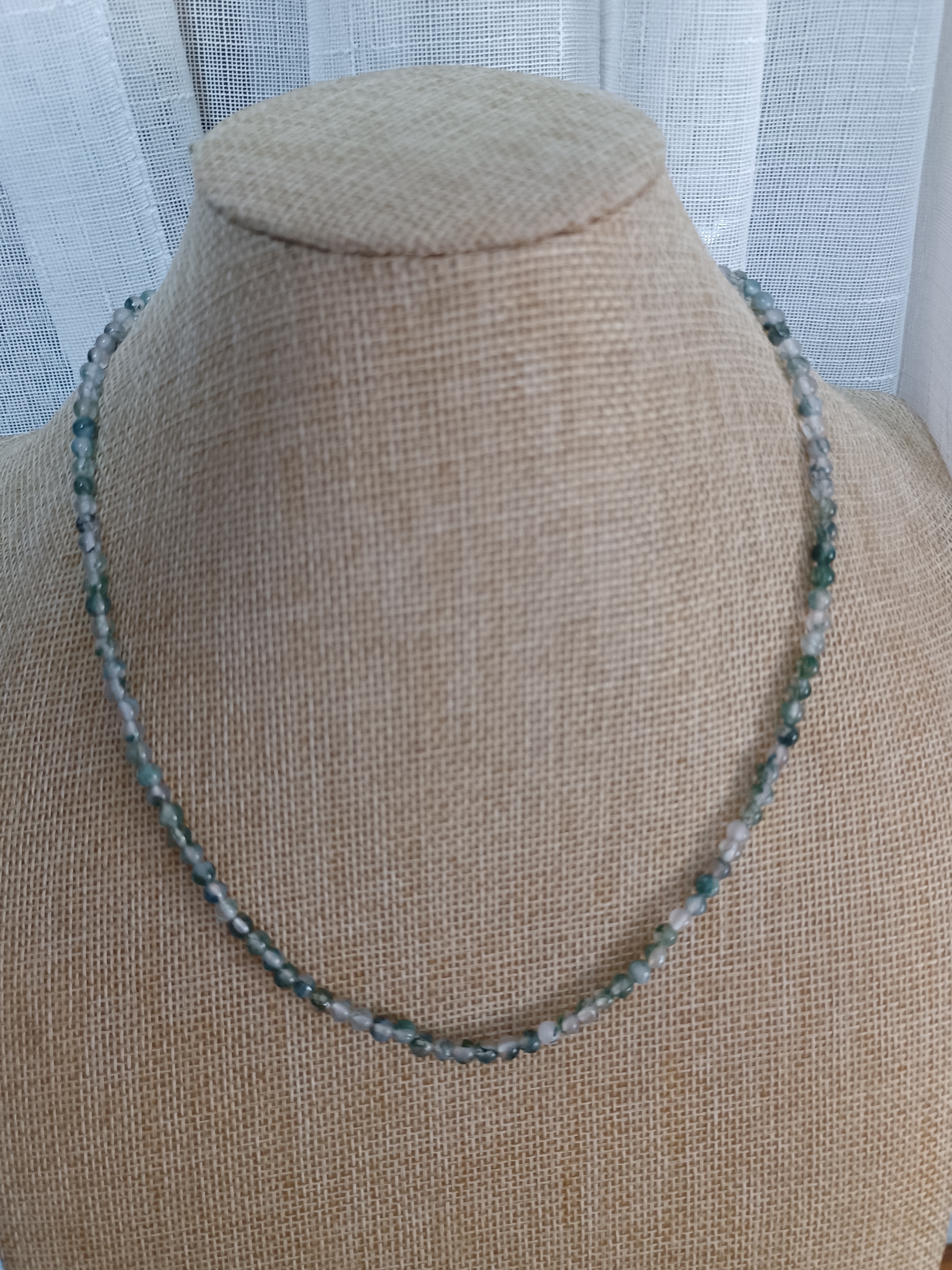 天然水草玛瑙精美项链珠子直径4mm项链长度22cm