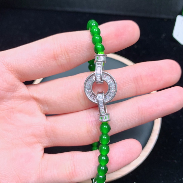 天然A货翡翠卡5圆珠手链
