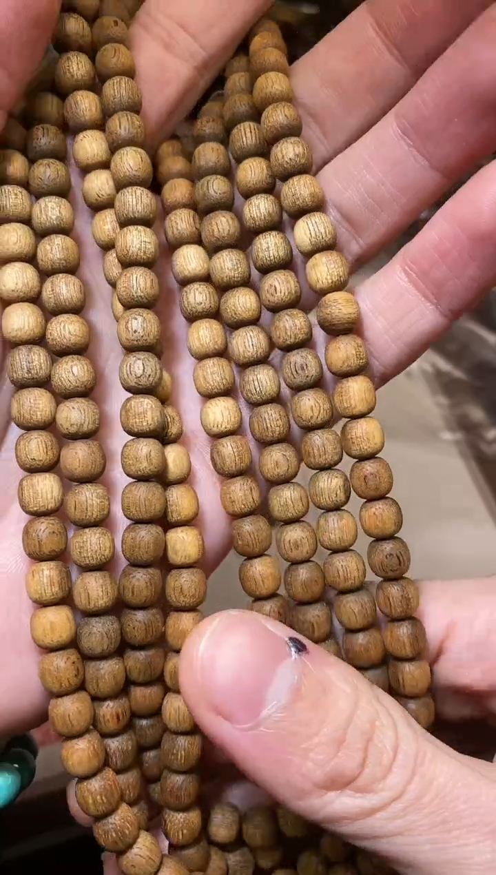 【闪购商品】沉香手串回流桶珠6mm长串 多样性发其一