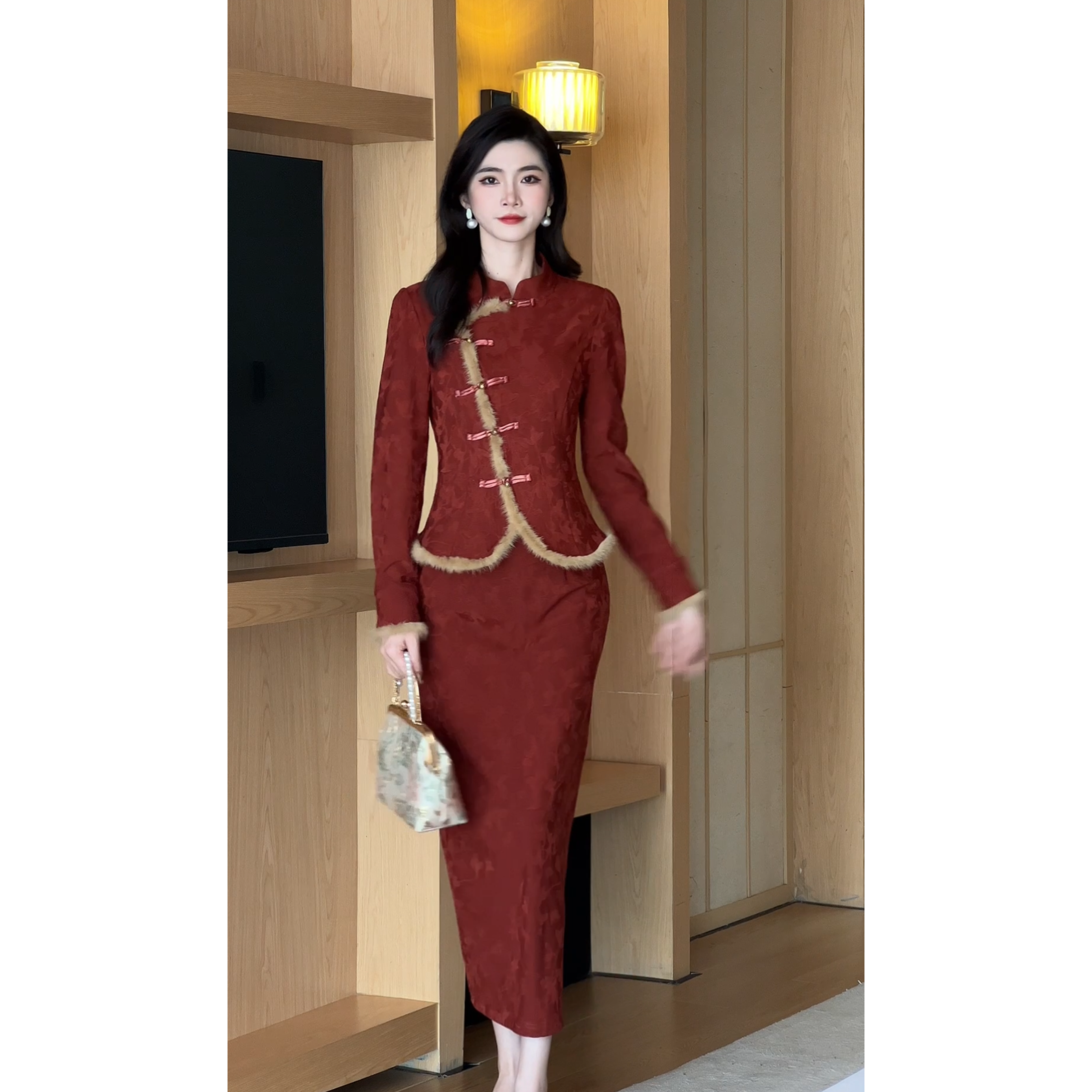 JIANG 现货【事事如意】【真水貂毛】红色旗袍套装女喜庆中式