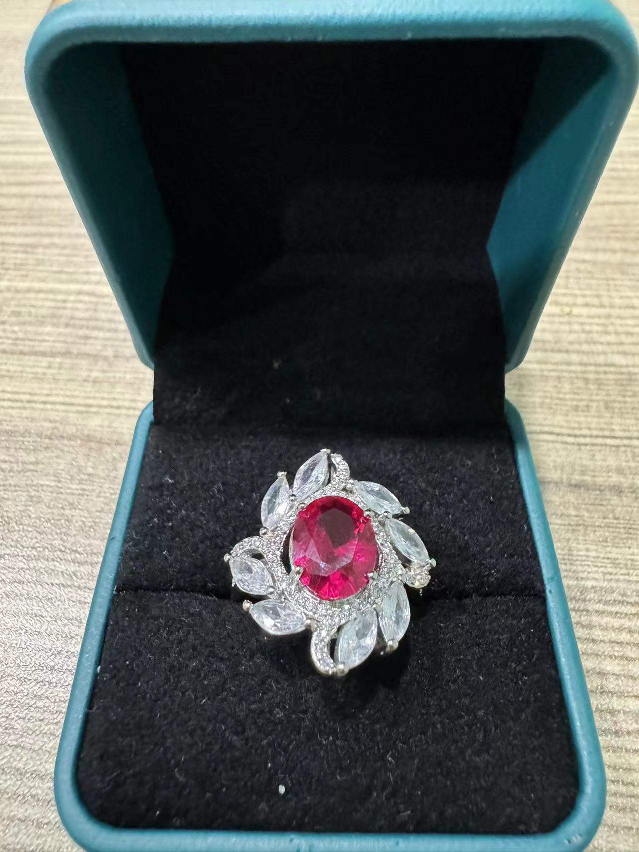 (漂亮永不过时）流光炫彩戒指 223