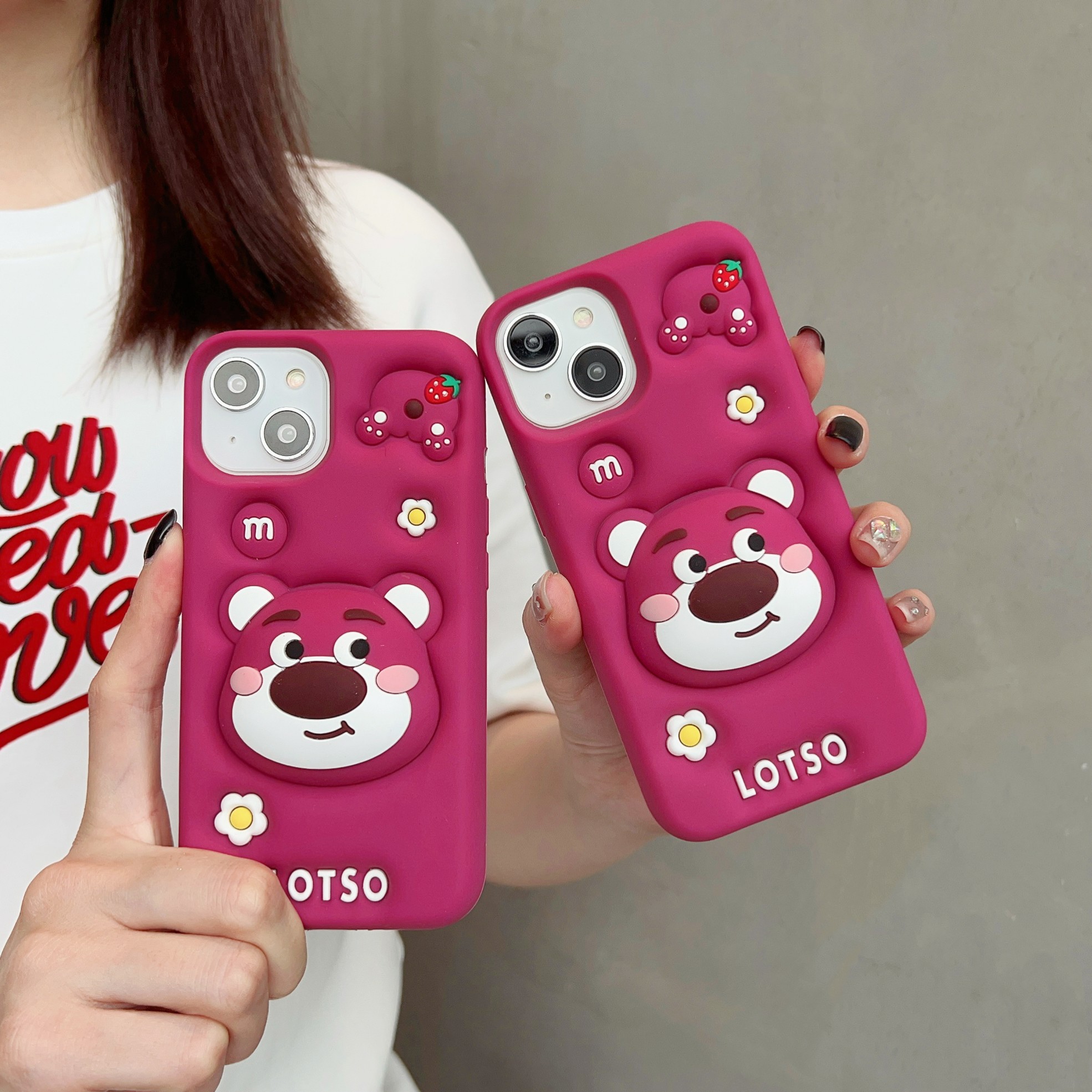 适用iphone华为oppo小米vivo|支架草莓熊可爱17p软硅胶手机壳