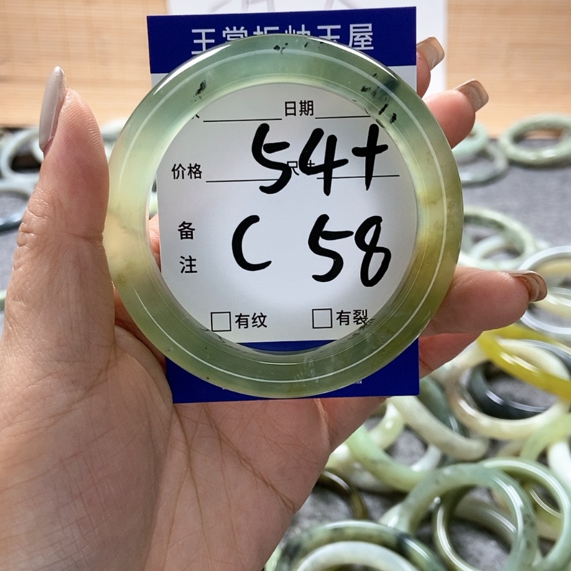 【闪购商品】岫玉手镯未镶嵌