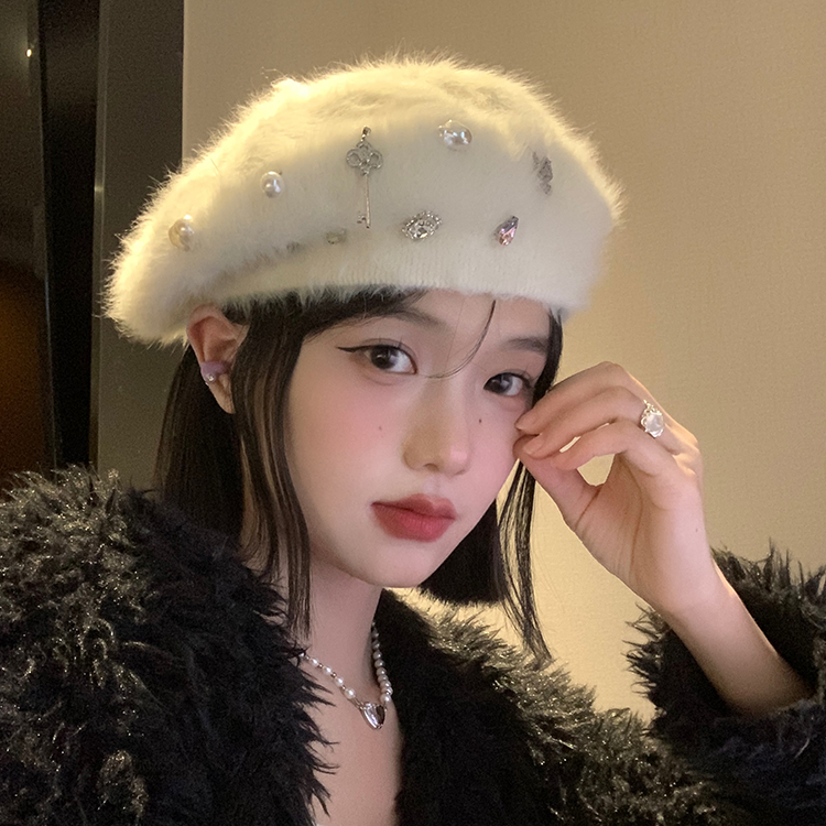 新款水钻兔毛贝雷帽女秋冬季韩版显脸小毛绒画家帽日系大头围帽子