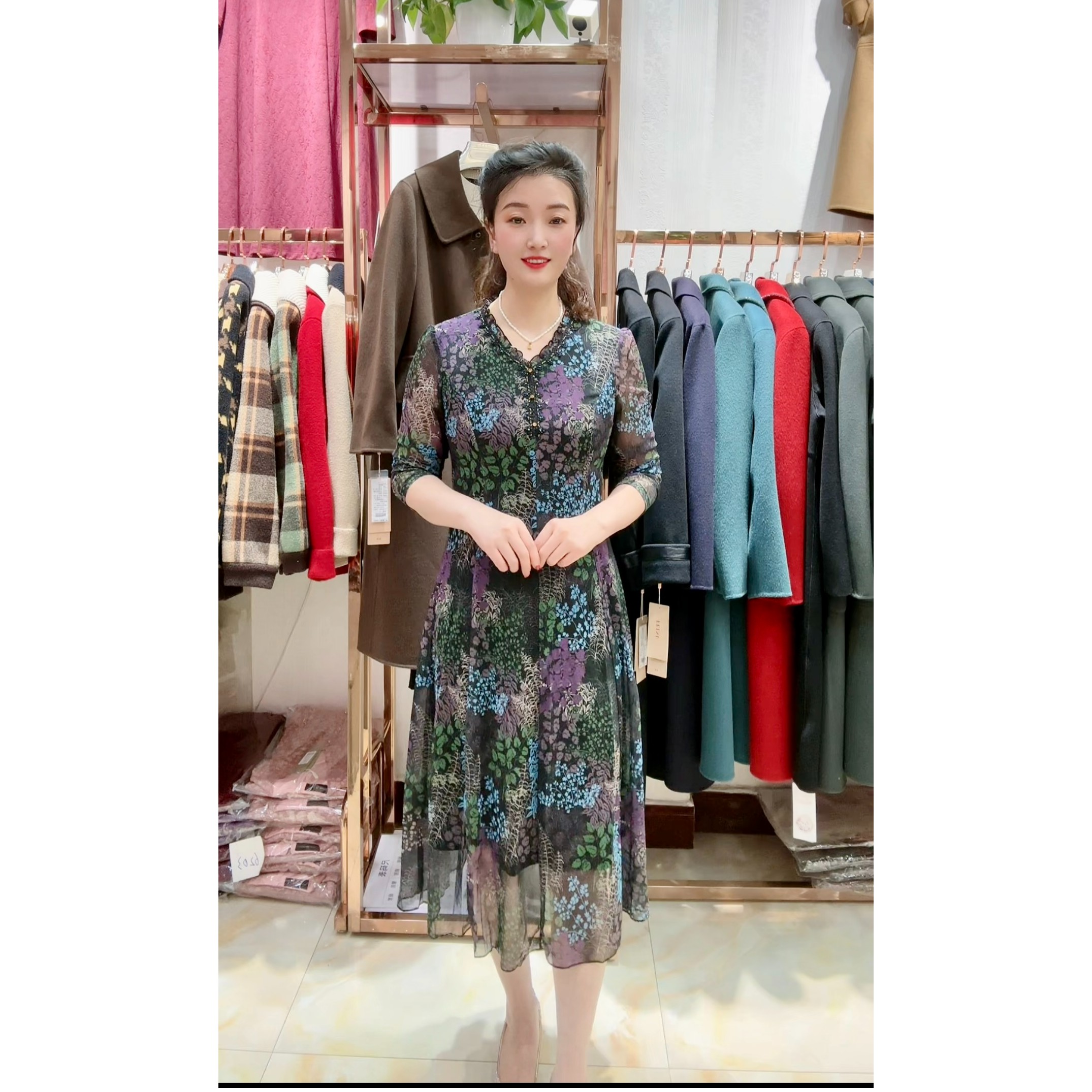 9845春秋款气质修身女装连衣裙时尚显瘦花边领优雅中长款妈妈装