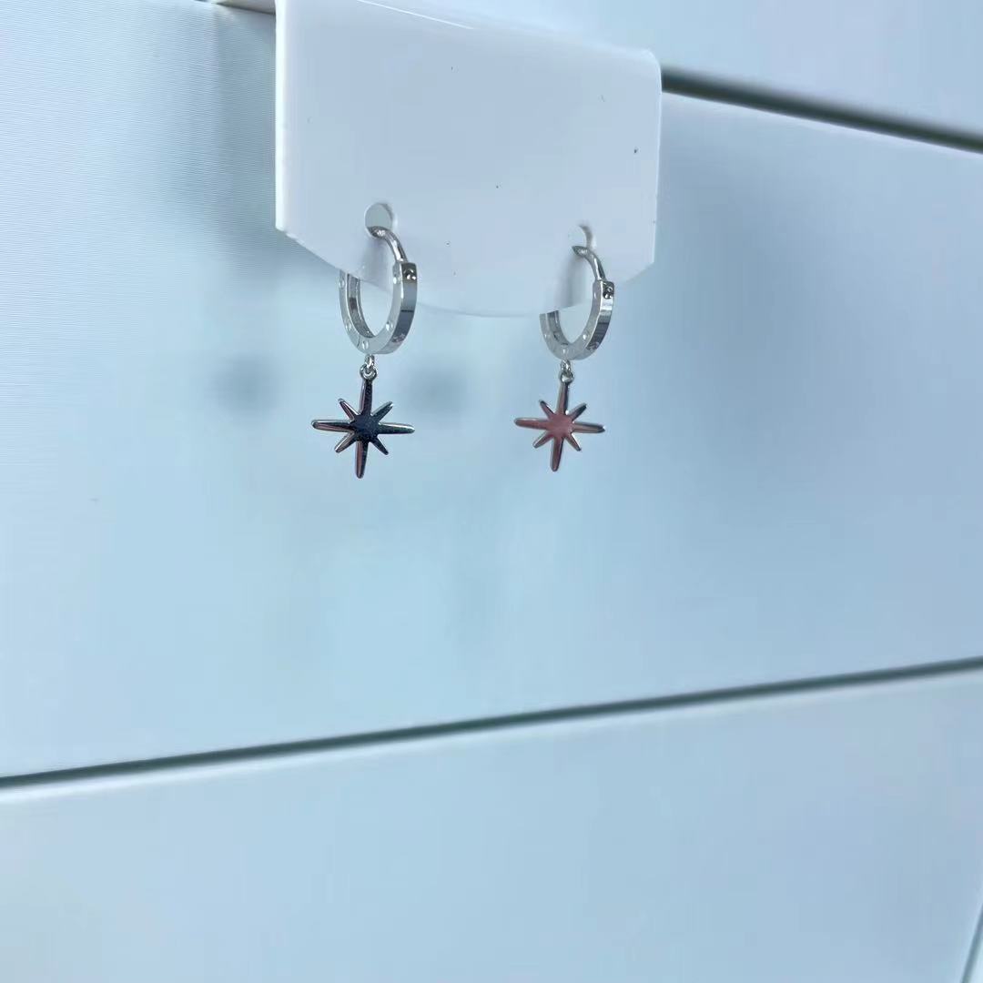PT950 铂金耳饰 简约八芒星耳扣  内径约卡8.2mm S 29076