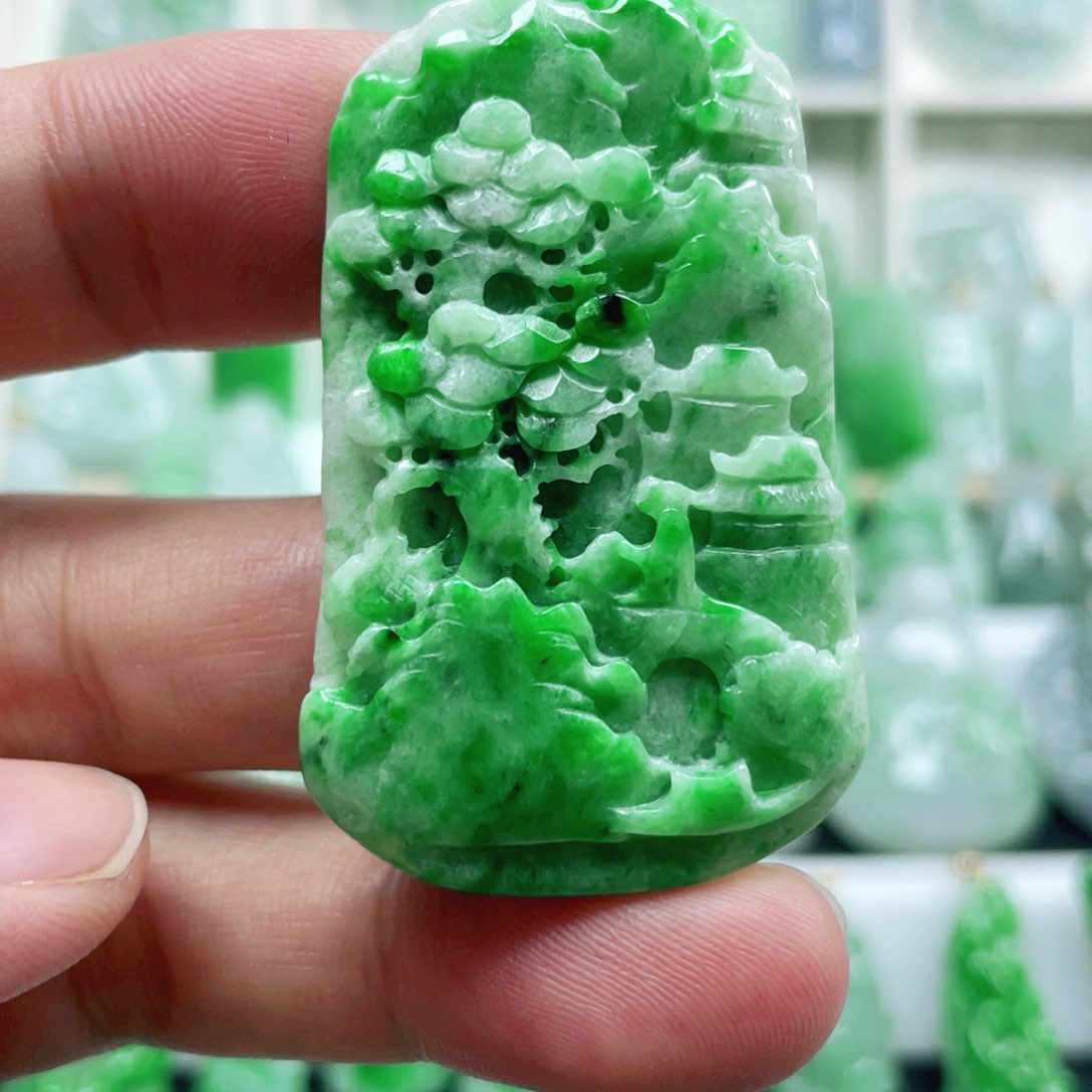 翡翠吊坠(不含链)未镶嵌