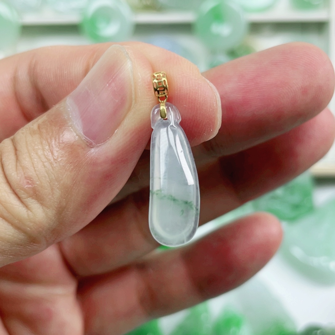 翡翠吊坠(不含链)18K金镶嵌