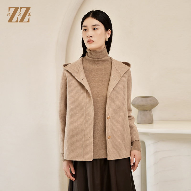 ZZ/佐尔美冬季新款气质休闲连帽咖啡色短款双面呢女士E24SM05
