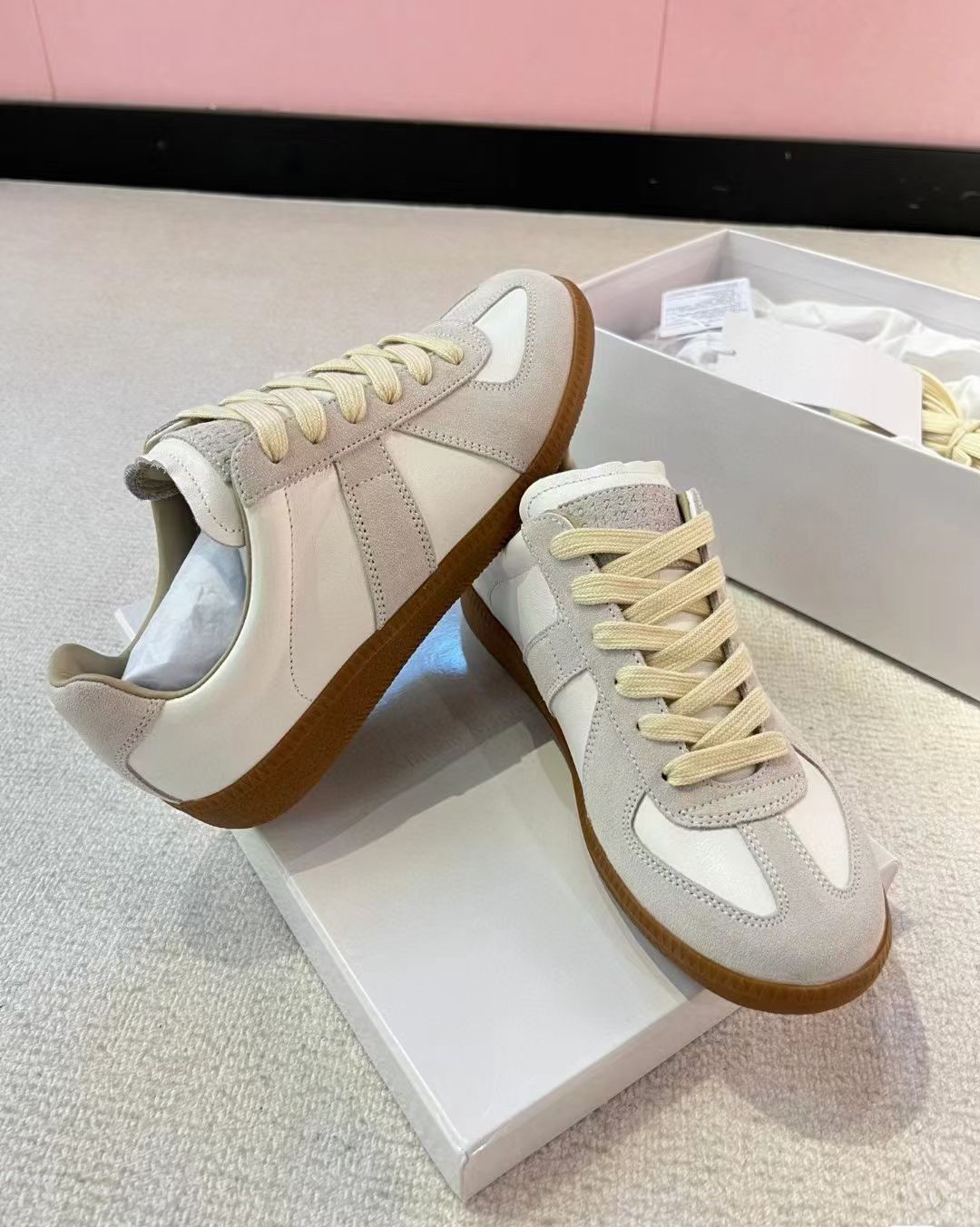 平底舒适休闲女鞋德训鞋真皮鹿皮牛皮板鞋女鞋百搭低帮复古系带