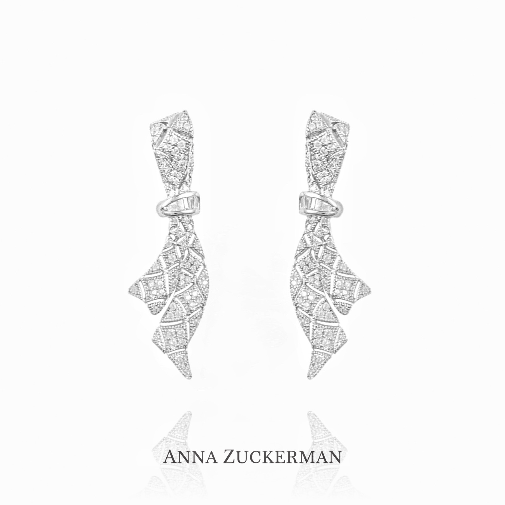 ANNA ZUCKERMAN 925银合成锆石耳饰 时尚百搭镂空蝴蝶结耳钉E0127