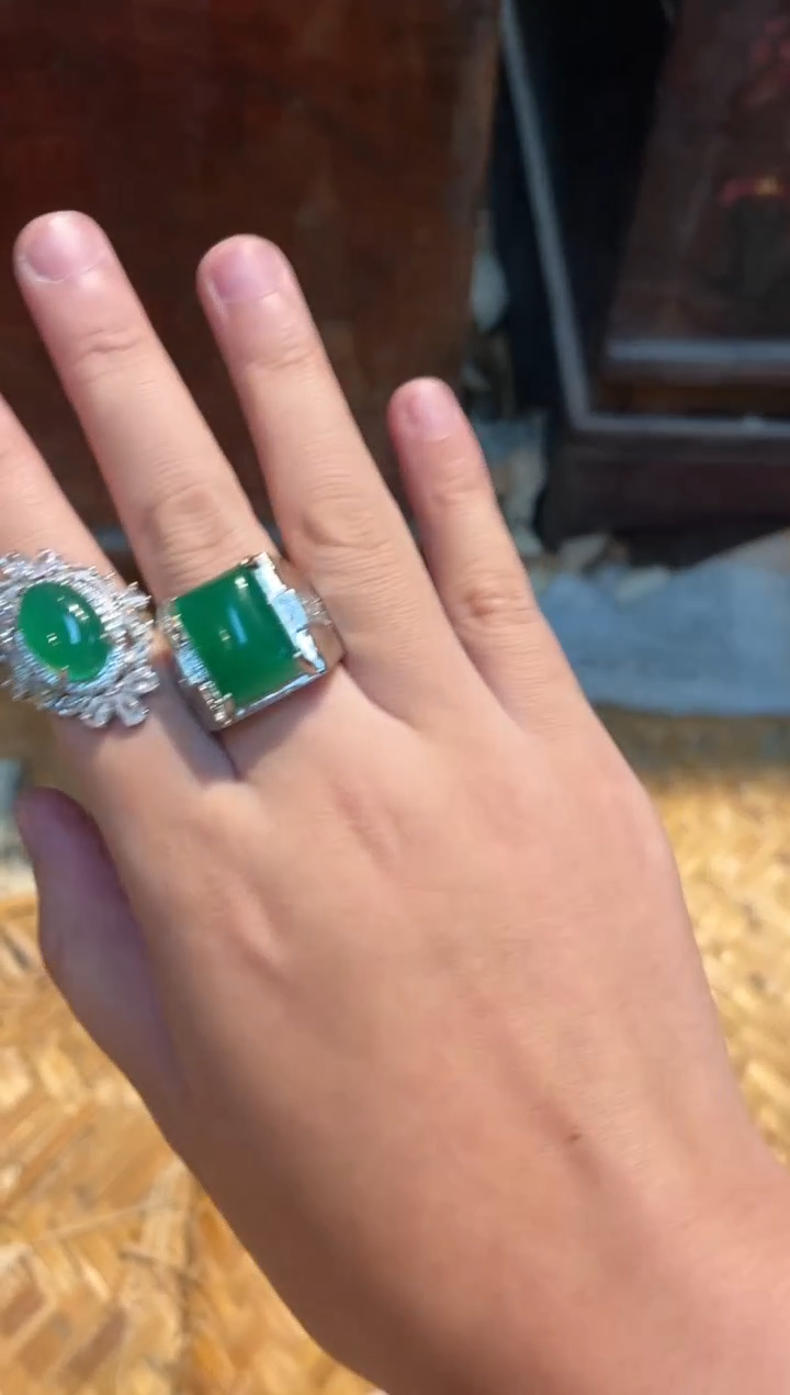 【闪购商品】玛瑙手饰合金32