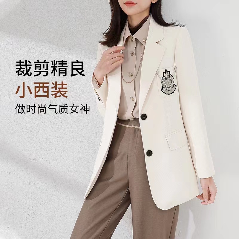 【早春穿搭】【三周年店庆粉丝补贴款】高级设计感时尚西装外套 DH635