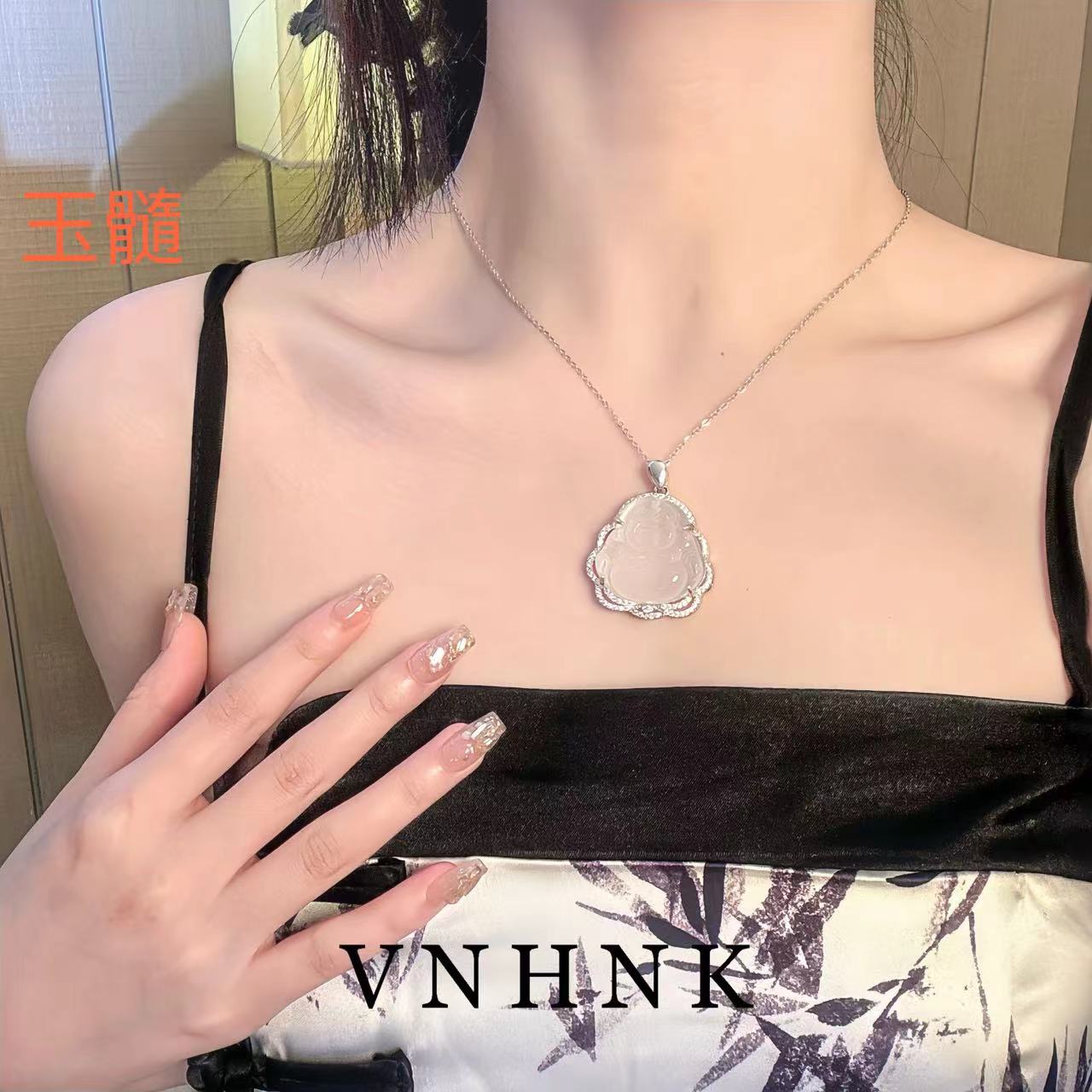 美可儿   G57   银色(45cm)时尚气质白色玉髓项链