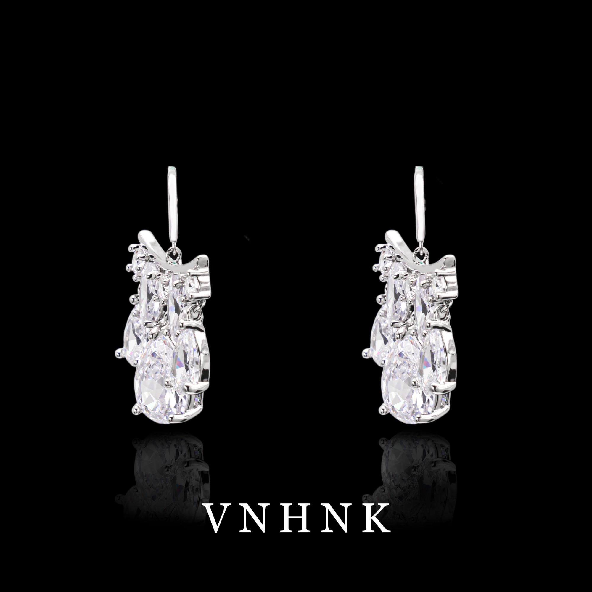 铜合金合成锆石耳饰 美可儿   E317   银色时尚气质耳环