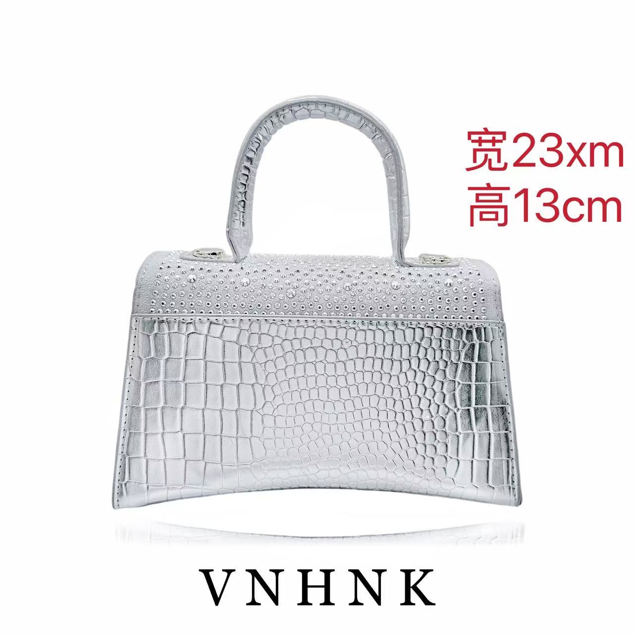 美可儿    D402    银色时尚气质百搭包包